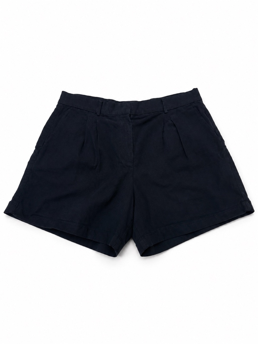 Old Navy Black Women’s linen shorts featuring an adjustable